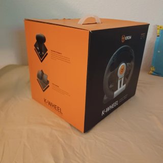 Volante Krom K-Wheel para videojuegos