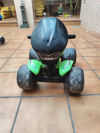 Quad Moto Eléctrica Infantil.