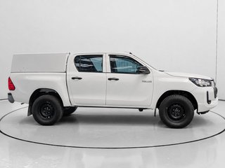 Toyota Hilux 2.4 D-4D Doble Cabina GX 110 kW (150 CV)