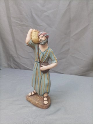 Figura Hebreo con Saco Pintada a Mano