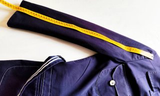 Blazer azul con cinturón