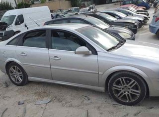 Faro izquierdo 15588700 opel vectra 2.2 dti 220054