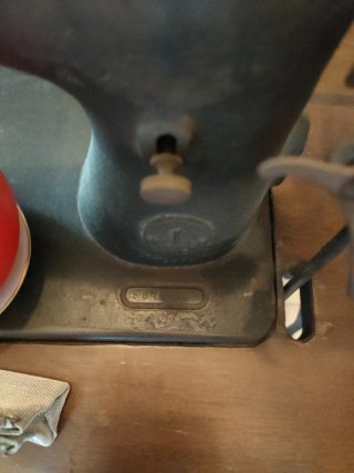 Macchina da cucire Singer vintage