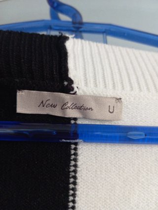 Jersey bicolor V-neck