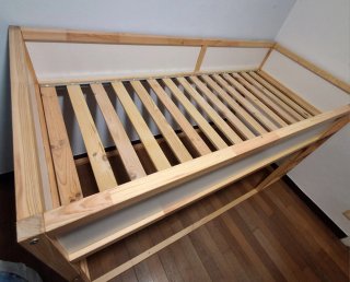 Cama Kura IKEA Madera