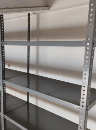 Scaffalatura in Metallo per Ripostiglio o Garage
