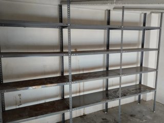 Scaffalatura in Metallo per Ripostiglio o Garage