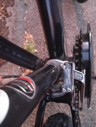 Bicicleta BH Junior OverX negra 24" Niñ@ 8-12 años