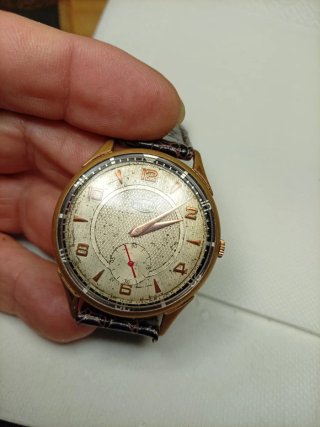 Reloj de cuerda vintage