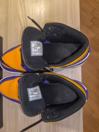 Nike Air Jordan 1 Mid Viola/Arancio Taglia 44