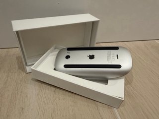 Apple Magic Mouse 2 A1657 Plata/Blanco
