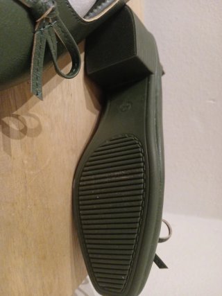 Scarpe ballerine verdi con fiocco
