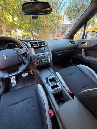 Citroen DS4 2012