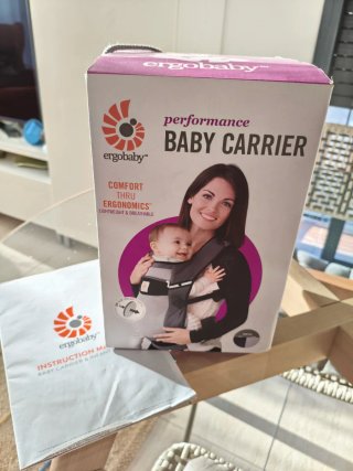 Mochila Portabebés Ergobaby Gris