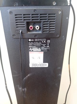 Torre de Sonido LG FJ0 Bluetooth 60W