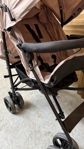Silla de paseo bebé plegable color beige