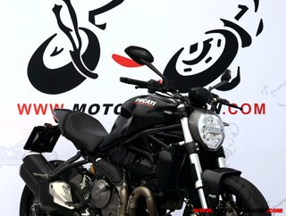 DUCATI MONSTER 821