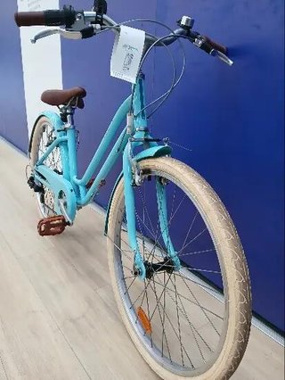 elops color celeste