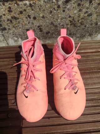 Botas Nike Phantom Talla 33