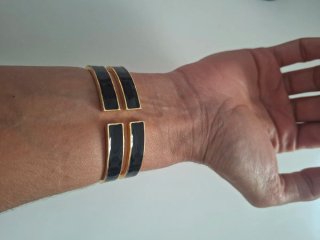 Bimba y Lola brazalete dorado y negro