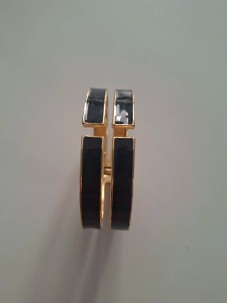 Bimba y Lola brazalete dorado y negro
