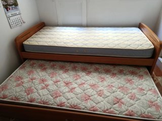 Cama nido con 2 camas y colchones