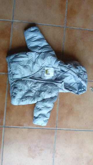 Chaqueta bebé 3-6 meses gris