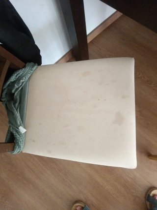 Silla de comedor de madera marrón Ikea