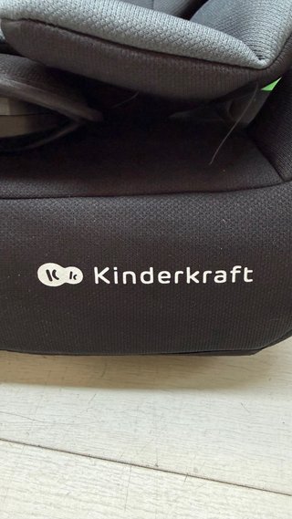 Silla de coche Kinderkraft gris