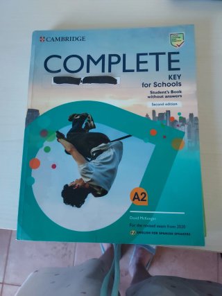 Libro inglés Cambridge A2