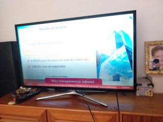 TV Samsung 40 Smart TV con mando