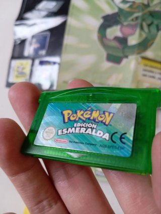 Pokémon Edición Esmeralda - GBA (PAL España) compl