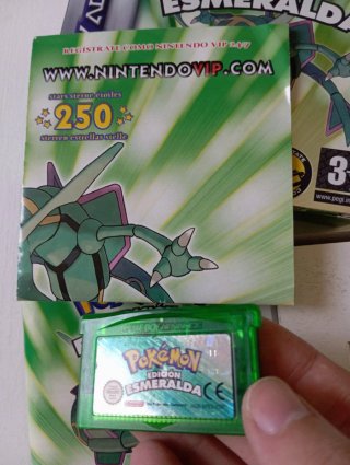 Pokémon Edición Esmeralda - GBA (PAL España) compl