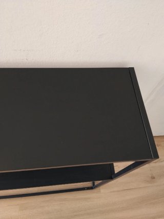 Mueble recibidor negro metal