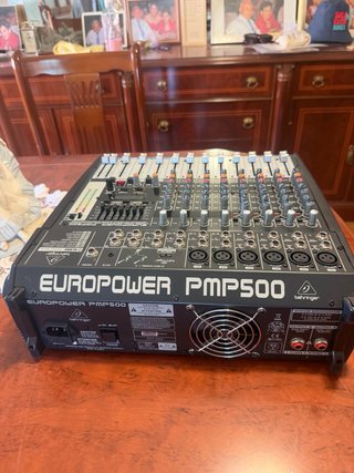 Mesa de mezclas Behringer EUROPOWER PMP500