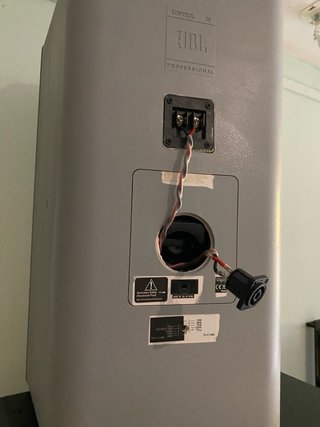Altavoces JBL Control 30