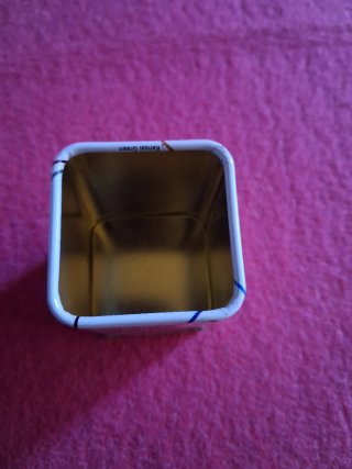 Cajita de té vacía