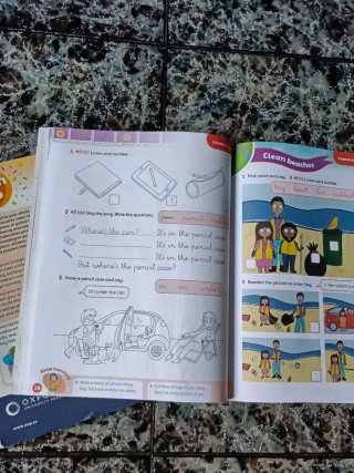 Open Up 1 Course Book (Spain)