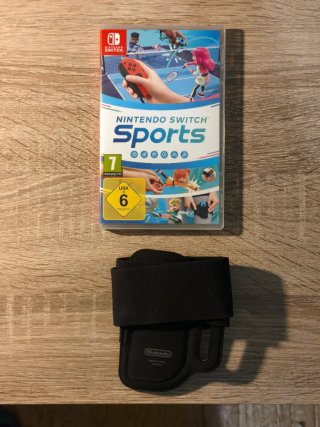 Nintendo Switch Sports - Juego y Muñequera