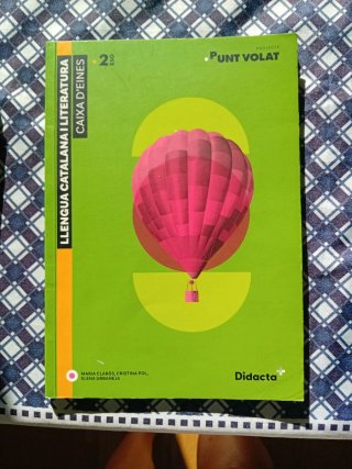 Llengua catalana i literatura, 2 ESO. Caixa d'e...