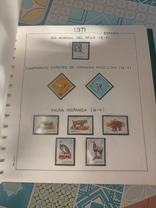 Álbum de sellos de España