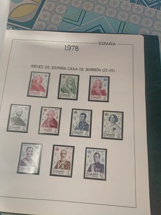 Álbum de sellos de España