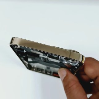 Marco Chasis iPhone 13 Pro Max Oro