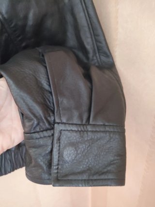 Cazadora Piel Edición Limitada Negra