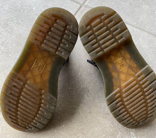 Dr. Martens n. 33 nere