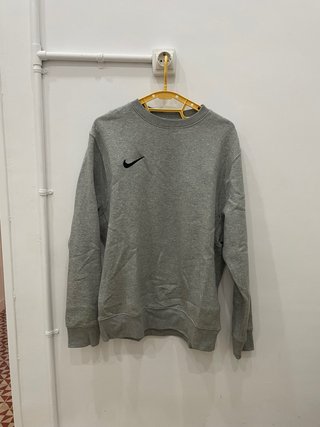Sudadera Nike Gris