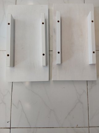 Amazon Basics Juego de 2 taburetes de cocina de madera maciza, taburete de bar corto, silla de comed