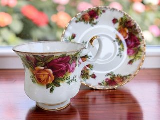 Set café 2p Vajilla Royal Albert Old Country Roses