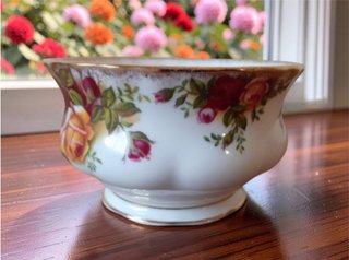 Set café 2p Vajilla Royal Albert Old Country Roses