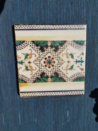 AZULEJO ESMALTADO MUY ANTIGUO